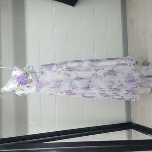 Sherri Hill size 4 Lavender and White Print